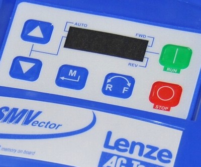 Falownik Lenze ESV152N02YXB 1,5 kW 230V IP31